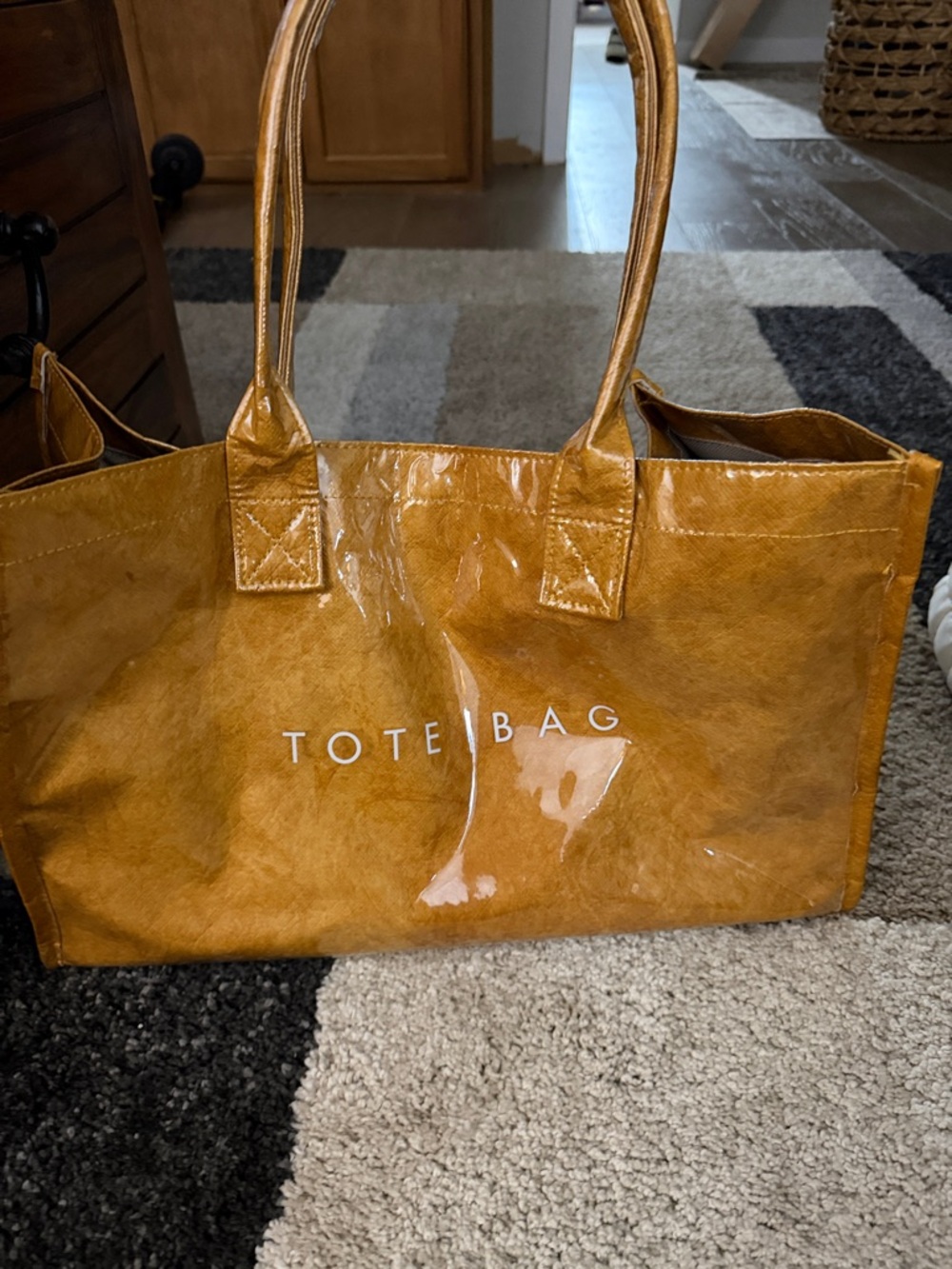 Women's Patent Tote Bag in Mustard